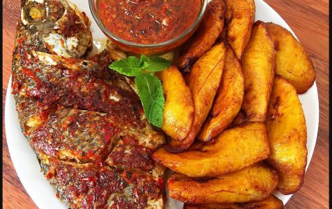 Barbeque fish and plantain